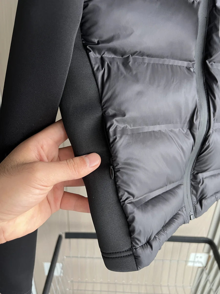 2025 Winter New Arrival Women's Lightweight Warm Down Jacket with Long Sleeves and Zippered Hooded Sports Coat 4391742